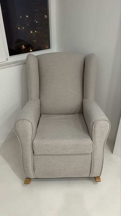 Cadeira de baloiço conza claro - como novo