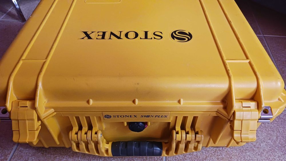GPS RTK GNSS Stonex S9 Completo – Kit Topografia com Antena e Controladora