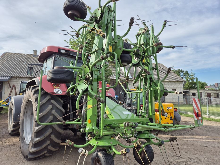 Przewracarka Krone KW 8.82