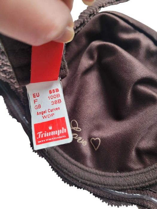 Brązowy stanik biustonosz 85B Triumph bielizna damska