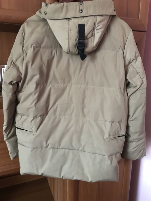 Куртка -пуховик