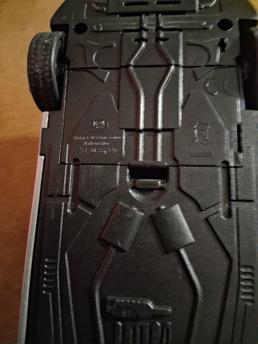 Буськ Мерседес поліцейський