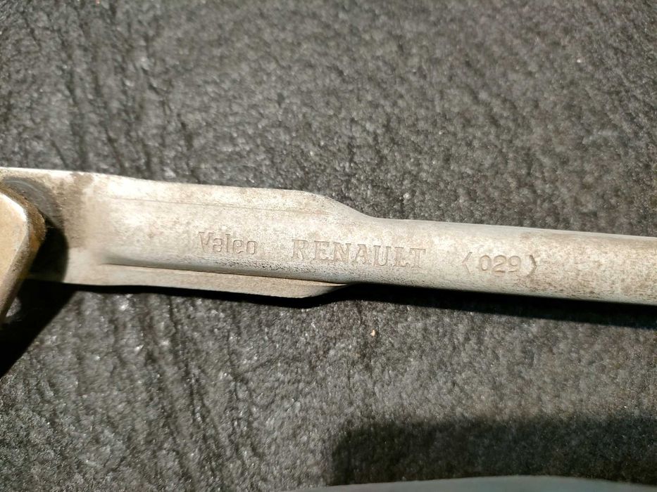 Renault Megane II mechanizm wycieraczki