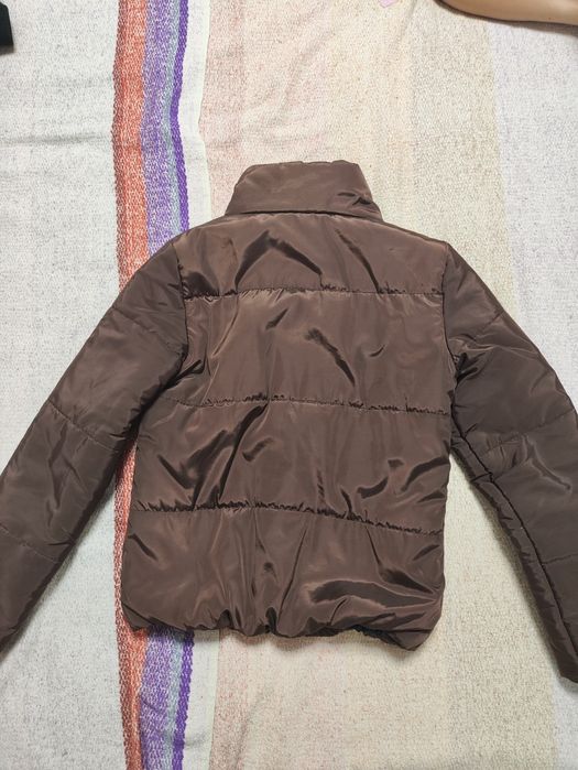 Легенька Коричнева Куртка