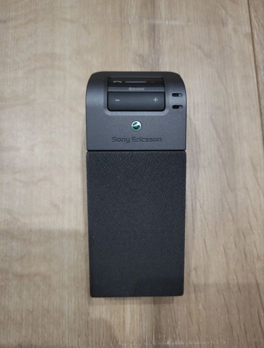 Zestaw głośnomówiący Sony Ericsson HCB-105
