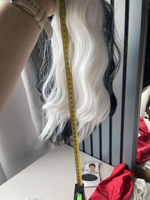 Nowy zestaw cruella de mon peruka rękawice cygarnica perły
