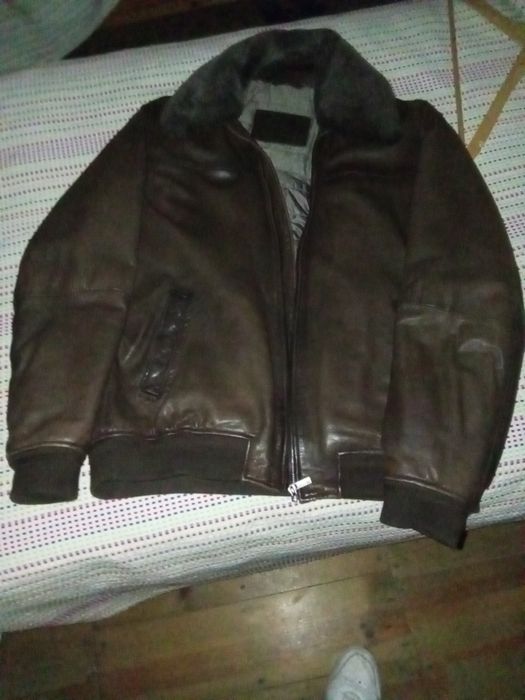 Vendo blusão de cabedal