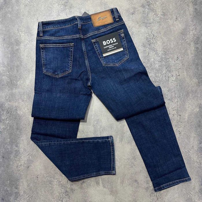 Сині чоловічі джинси HUGO BOSS