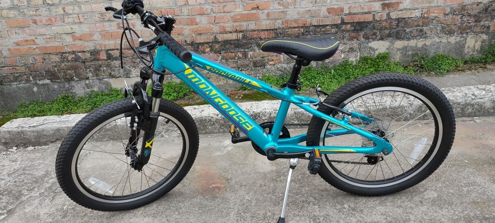 Велосипед новый Mongoose ROCKADILE 20 W новий