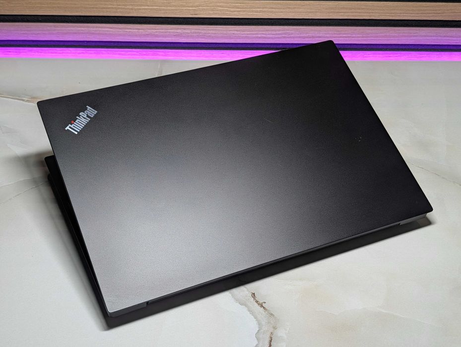 Lenovo ThinkPad E15 G2 | FullHD | i5-1135G7 8GB DDR4 256GB SSD W11 US LED