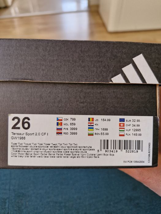 Buty adidas dla chłopca rozm.26