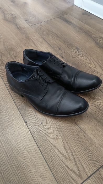 Buty eleganckie czarne 42 polskie