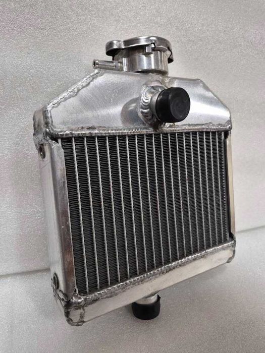 Radiador Casal 6 em Aluminio (Novo)