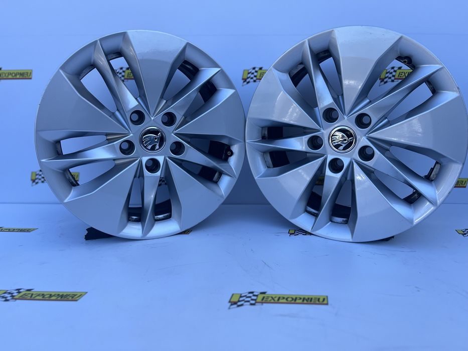 Jantes Originais 16 Skoda 5x112. Espaçadores, pintura de bombas