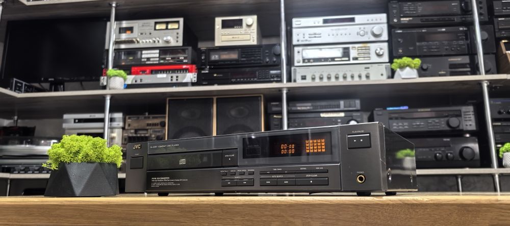 CD-програвач JVC XL-Z335