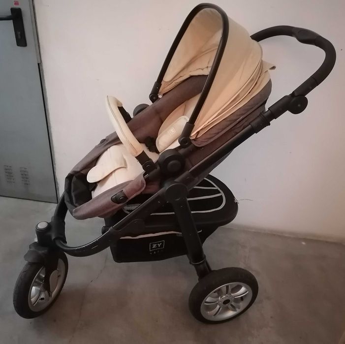 Carrinho bebé Adventure Zippy