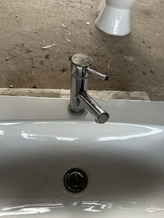 Lavatório pousar bathco Sardinero 61x37cm