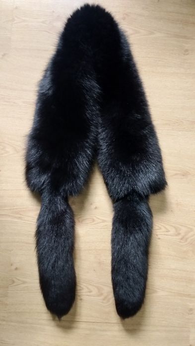 Розкішна горжетка з натурального чорного песця