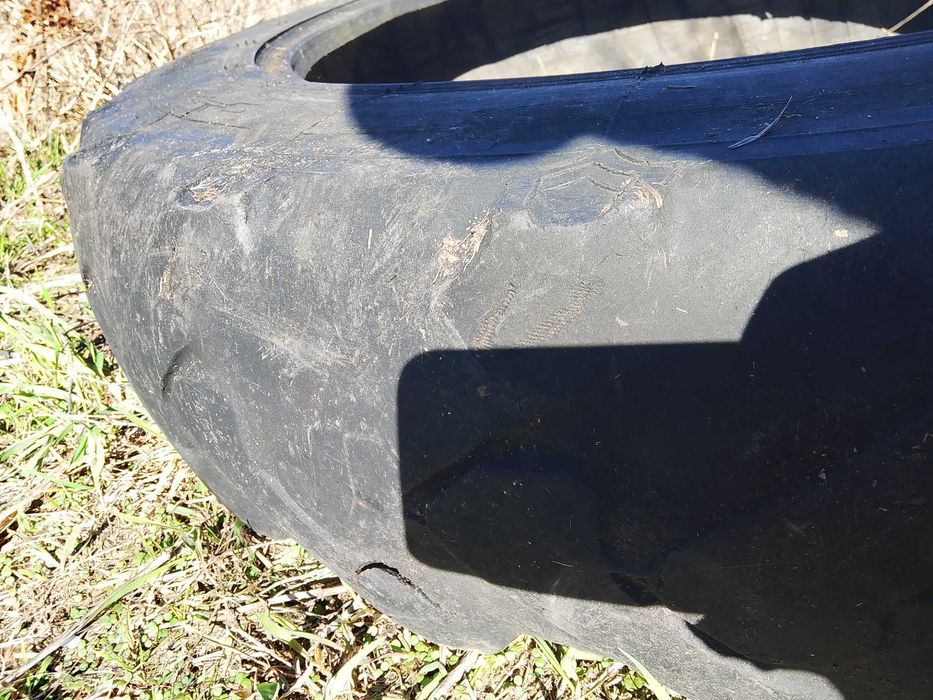 Продам покрышку бу 9.5 р 32