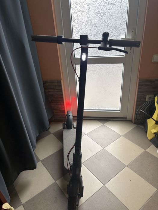 Електросамокат Xiaomi Mi Electric Scooter 4 Pro 2nd Gen