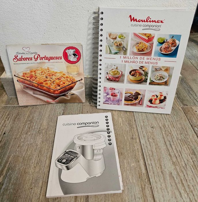 Robot Multifunções MOULINEX Cuisine Companion HF800