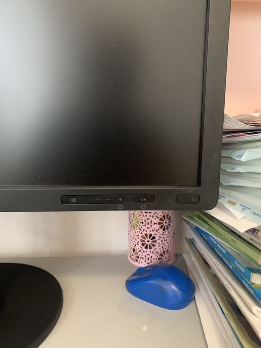 Монітор hp eliteDisplay s231d