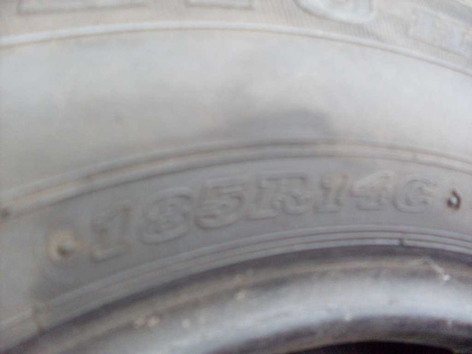 Opony 2sztuki  Dunlop Sp lt  185r14C