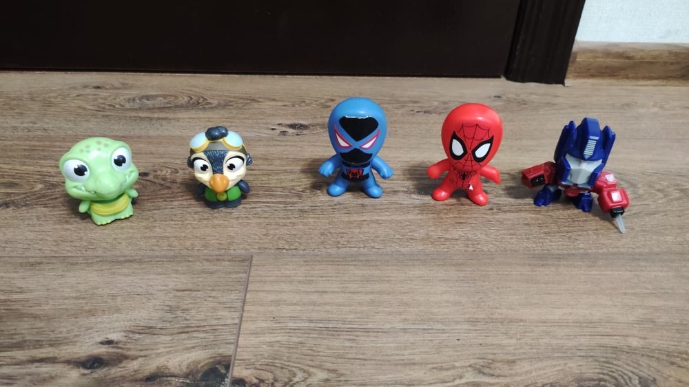 Іграшки Макдональдс