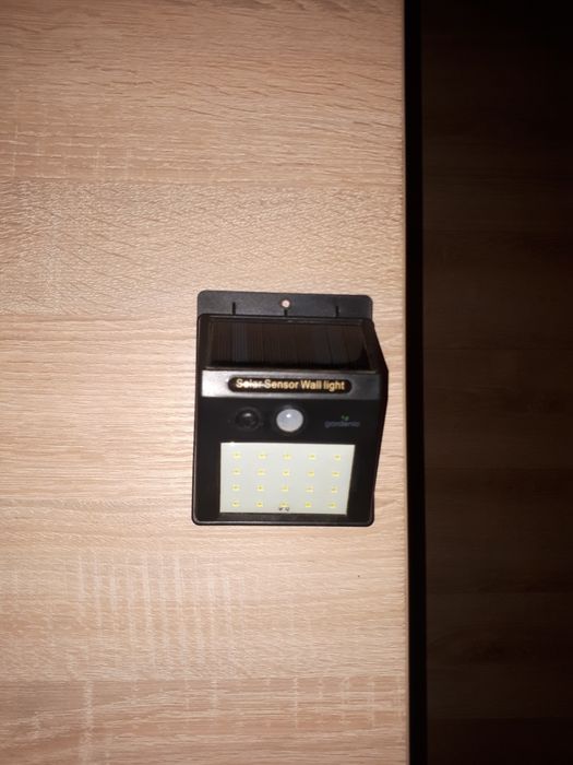 Lampka solarna led