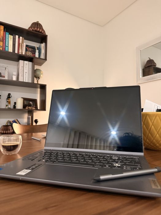 Portátil Lenovo 2 em 1 tátil com caneta | Funcional | Ler descrição