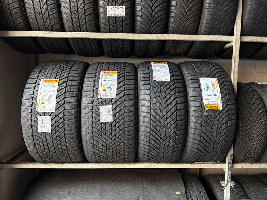 275-35 R22 104V + 315-30 R22 107V Pirelli Scorpion Winter 2 PNCS Нові