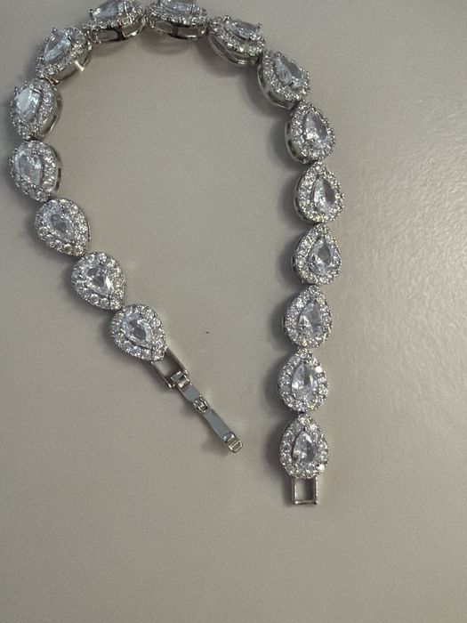 Srebrna bransoletka cyrkonie swarovski