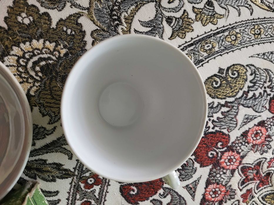 Продається новий порцеляновий сервіз