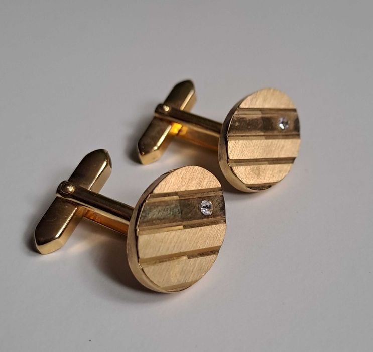 Spinki do mankietów