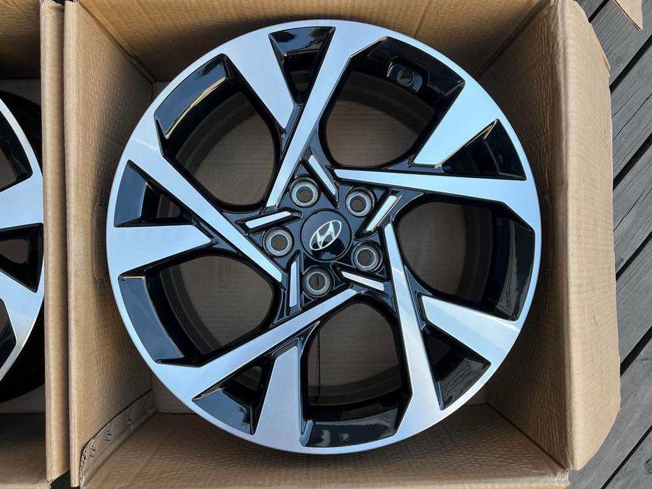 Oryginał felgi 18cali Hyundai I30 Kona Avante Tuscon Sonata nr8047
