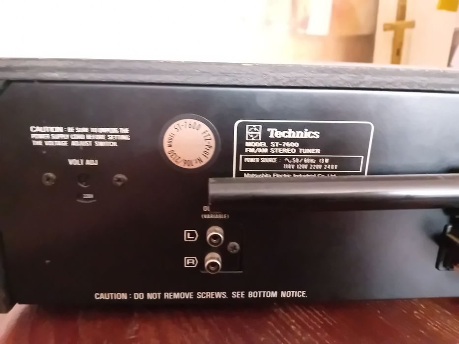 Tuner Technics ST-7600