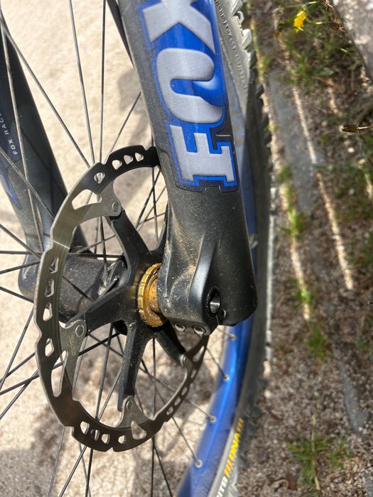 Bicicleta down hill GIANT GLORY