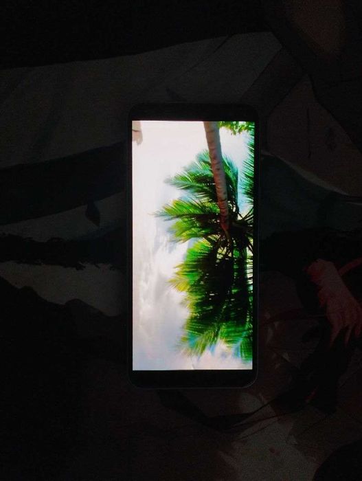 Samsung J6 у гарному станi