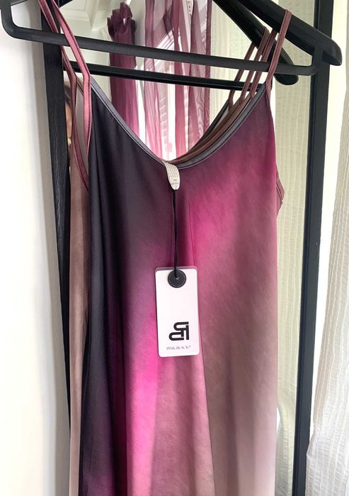 Vestido comprido fluído, tons degradé de bordeaux a bege, T. Único