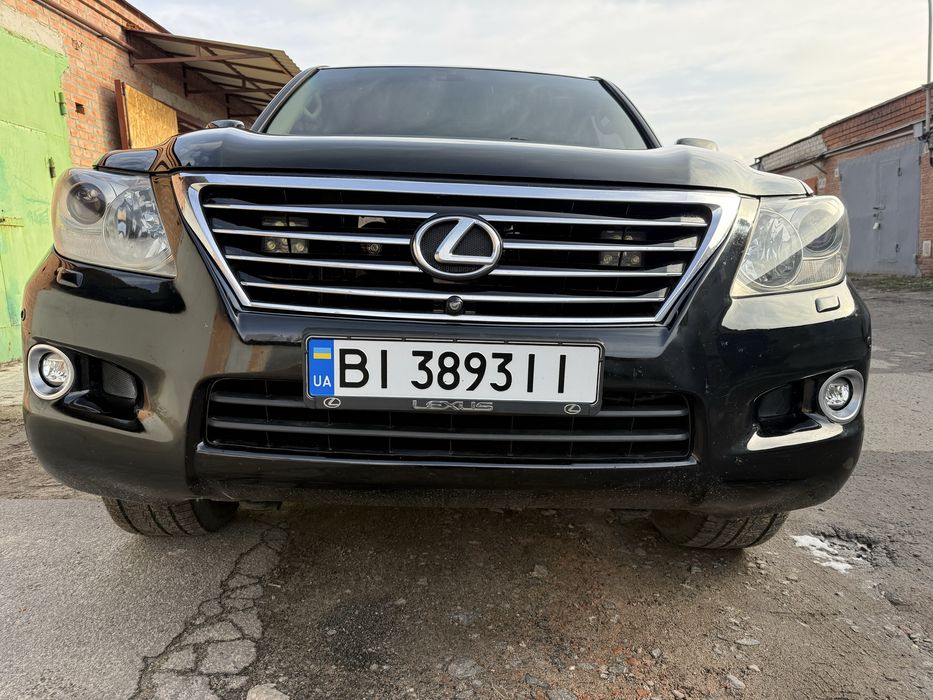 Lexus LX570 2008 года