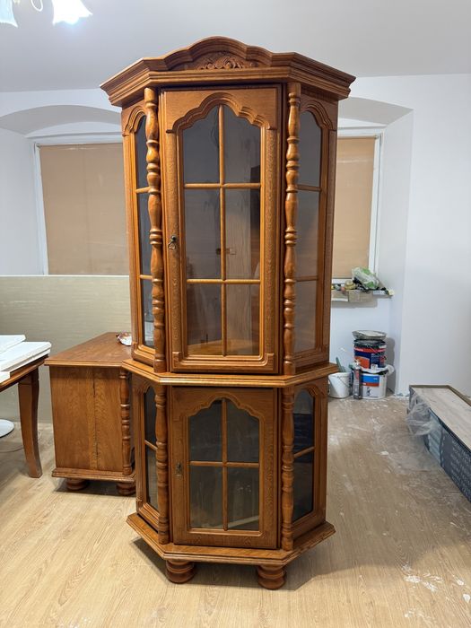 Witryna narożna i szafka RTV