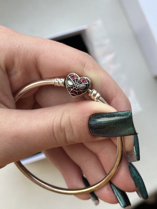 Браслет Pandora х Marvel