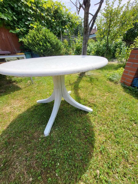 Stół ogrodowy plastikowy okrągły