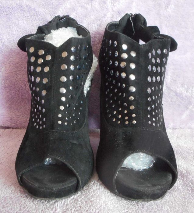 Buty 36 rozmiar.