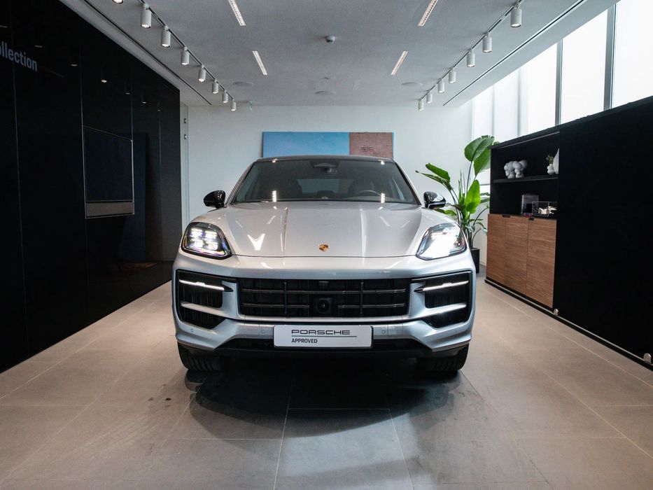 Porsche Cayenne Coupé E-Hybrid Black Edition