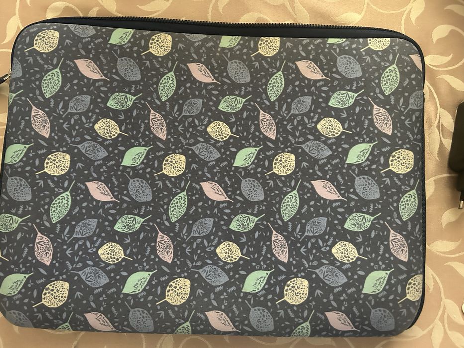 Lenovo IdeaPad 3 15.6'' i8GB 256GB