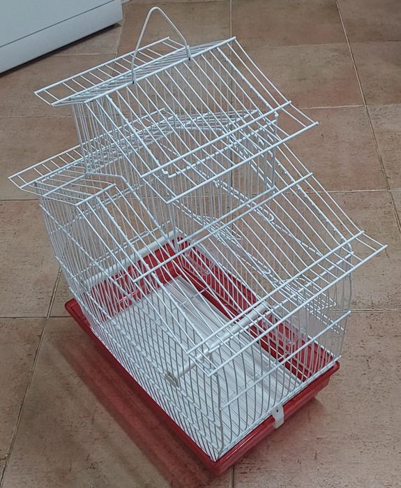 GAIOLA PARA AVES DE PEQUENO PORTE.Casa,Quarto,Varanda,Sala,Cozinha.