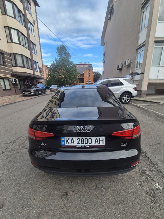 Audi A4b9 2.0d 2016