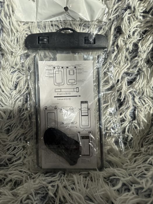 Etui wodoodporne uniwersalne