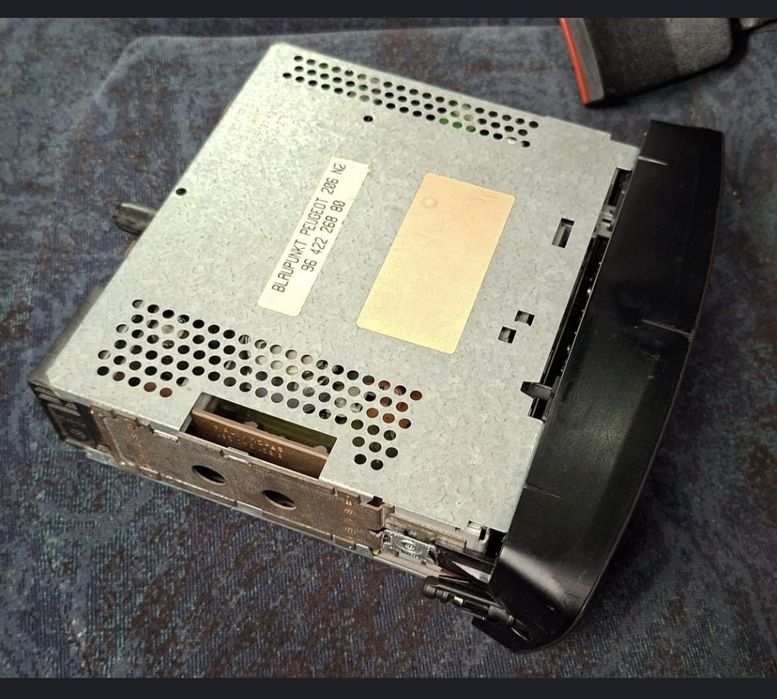 Radio peugeot 206 com codigo